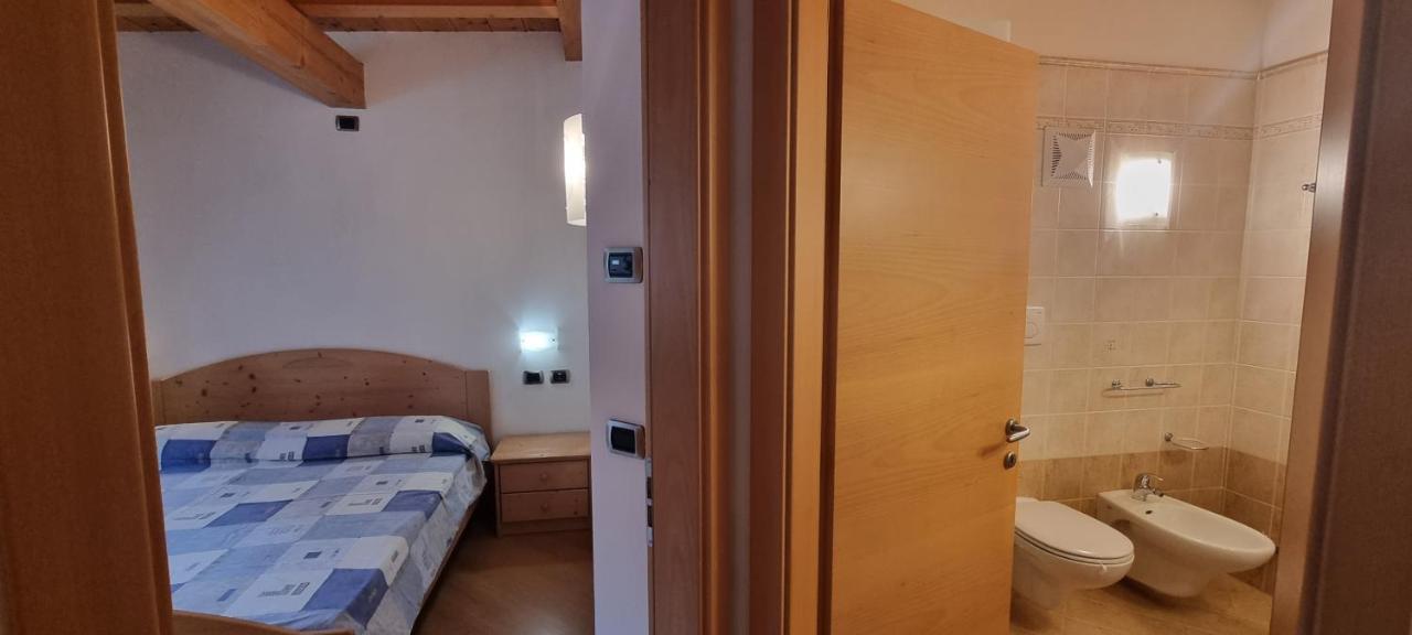Casa Soraruf Apartment Campitello di Fassa Ngoại thất bức ảnh