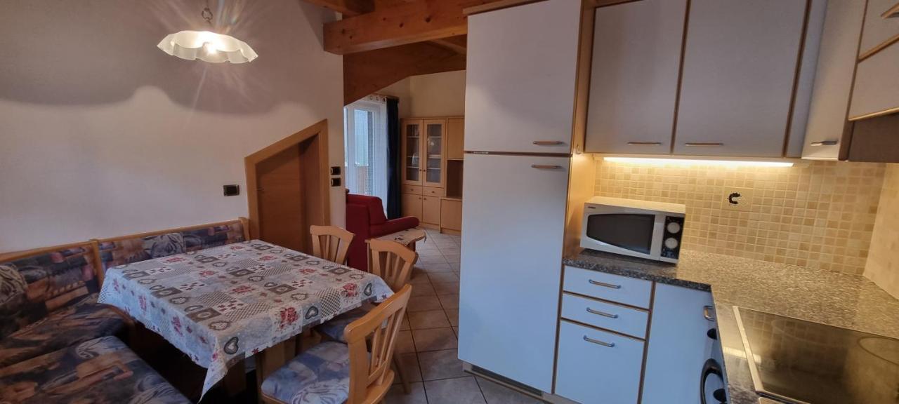 Casa Soraruf Apartment Campitello di Fassa Ngoại thất bức ảnh